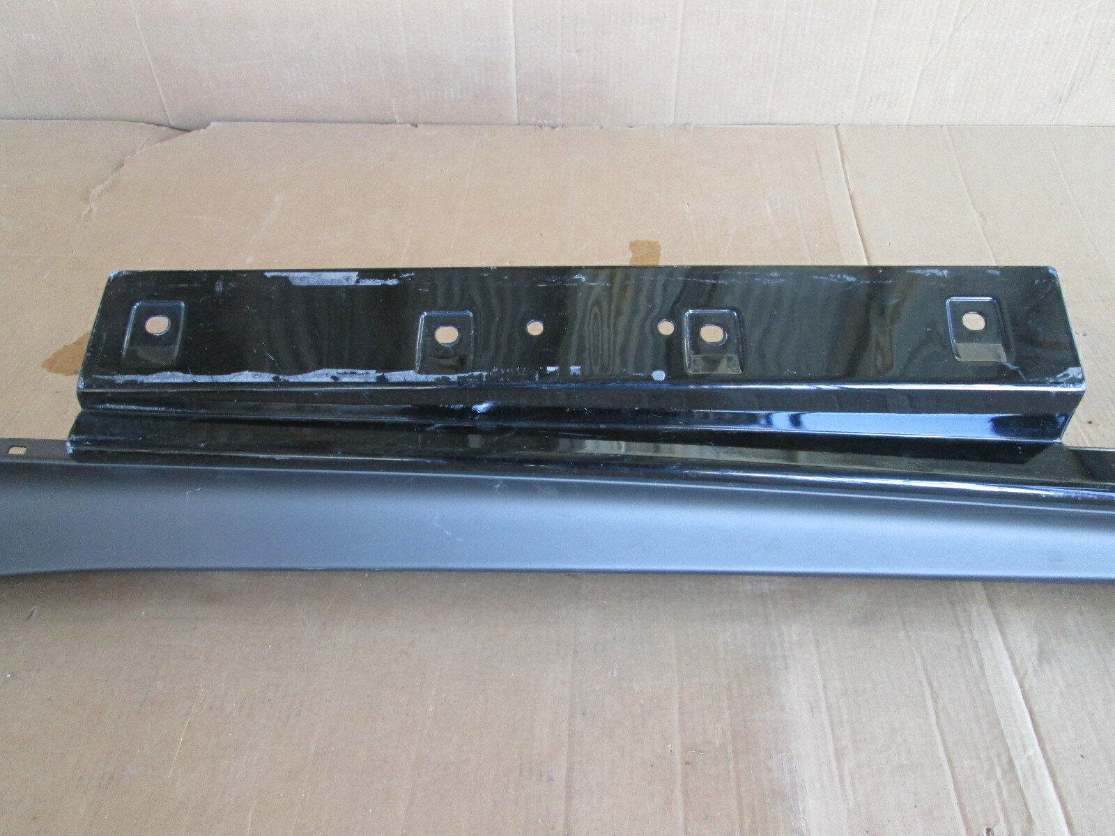 Ferrari F12 Berlinetta RH Rocker Panel / Side Skirt # 84306200  / 84306110