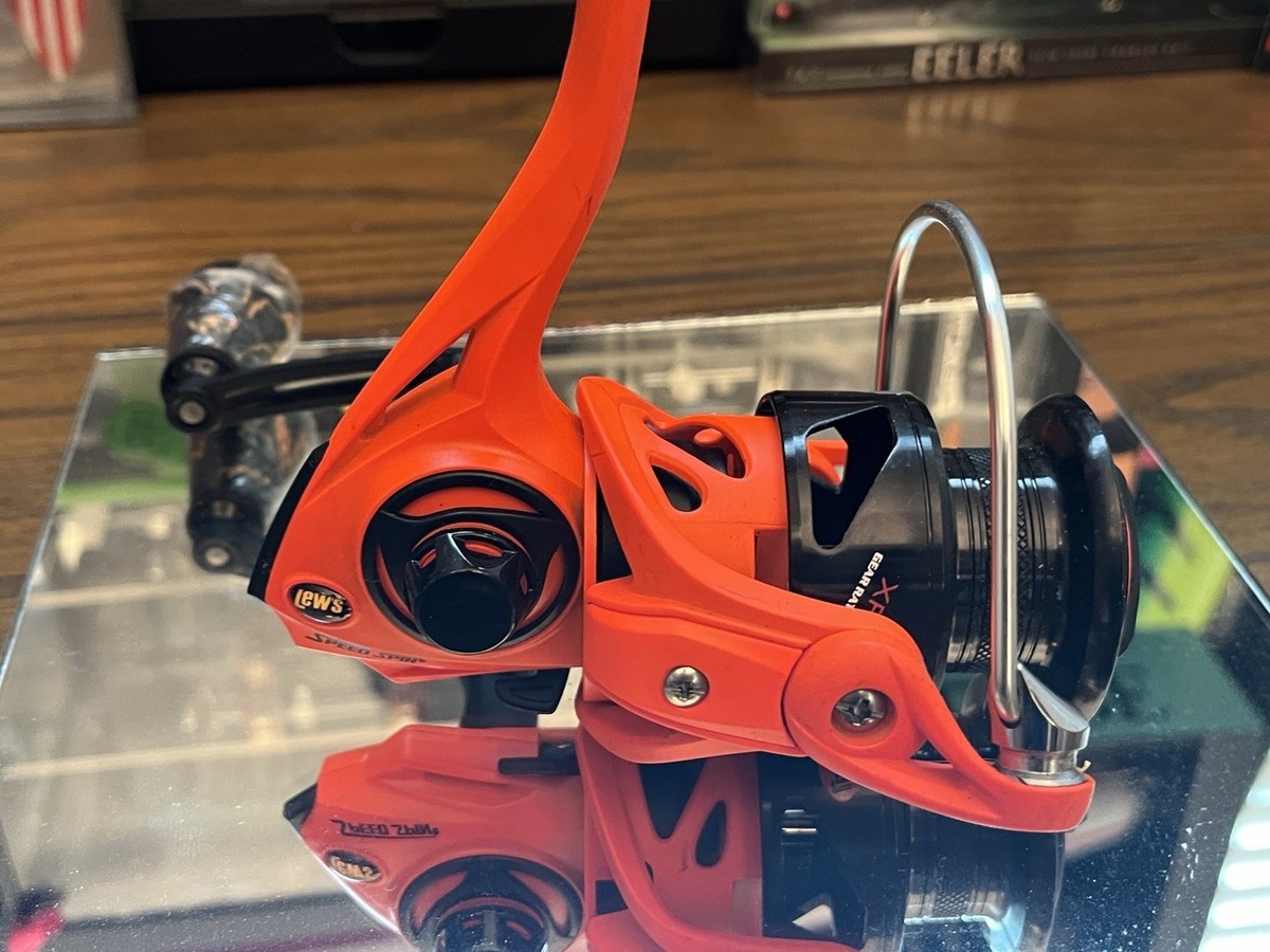 Lew's Speed Spin XF30 Spinning Reel 6.2:1 Orange Size 3000 300 30