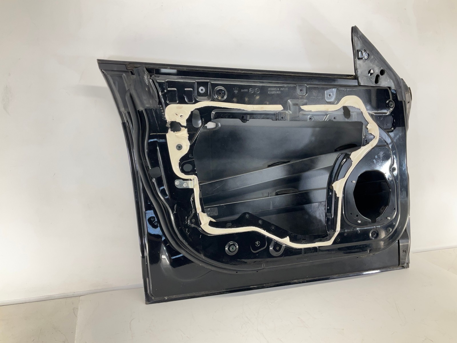 14-19 MASERATI Ghibli Front Left Driver Door Shell