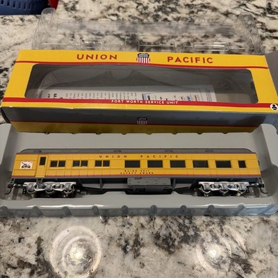 Athearn 99393 HO Union Pacific Fort Worth Service Unit Baird Safety Award #0511