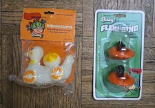 Vintage Binky Pacifiers Squeezeums Blinky Flexi-Ring Look Mom It' a Binky New