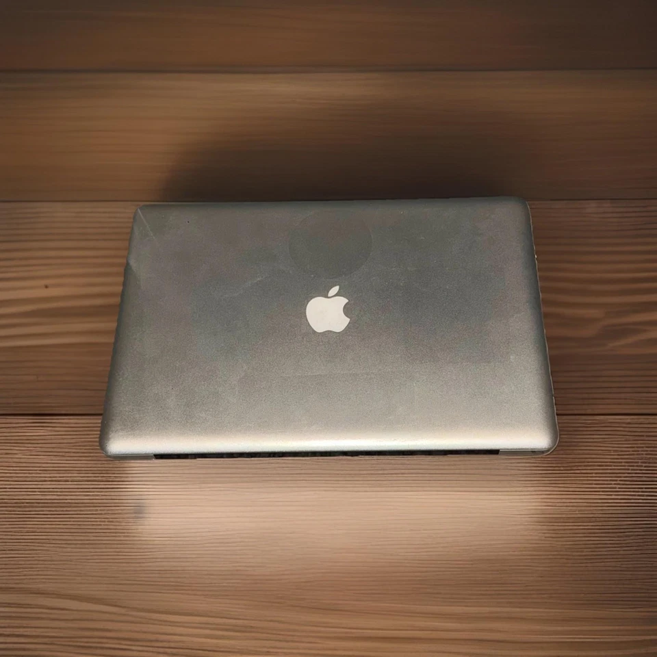 MacBook Pro 15" Core i5 2.53GHz * 8GB RAM * 512GB SSD * Sequoia * Office 2019 - Image 4 of 4