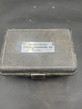 COOPER SH66A DIGITAL THERMOMETER INSTRUMENT ELECTRO-THERM & CASE W/PROBE WORKS