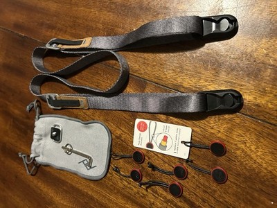 Peak Design Leash Camera Strap (Gray/Ash) with Accessories and Accessory Bag