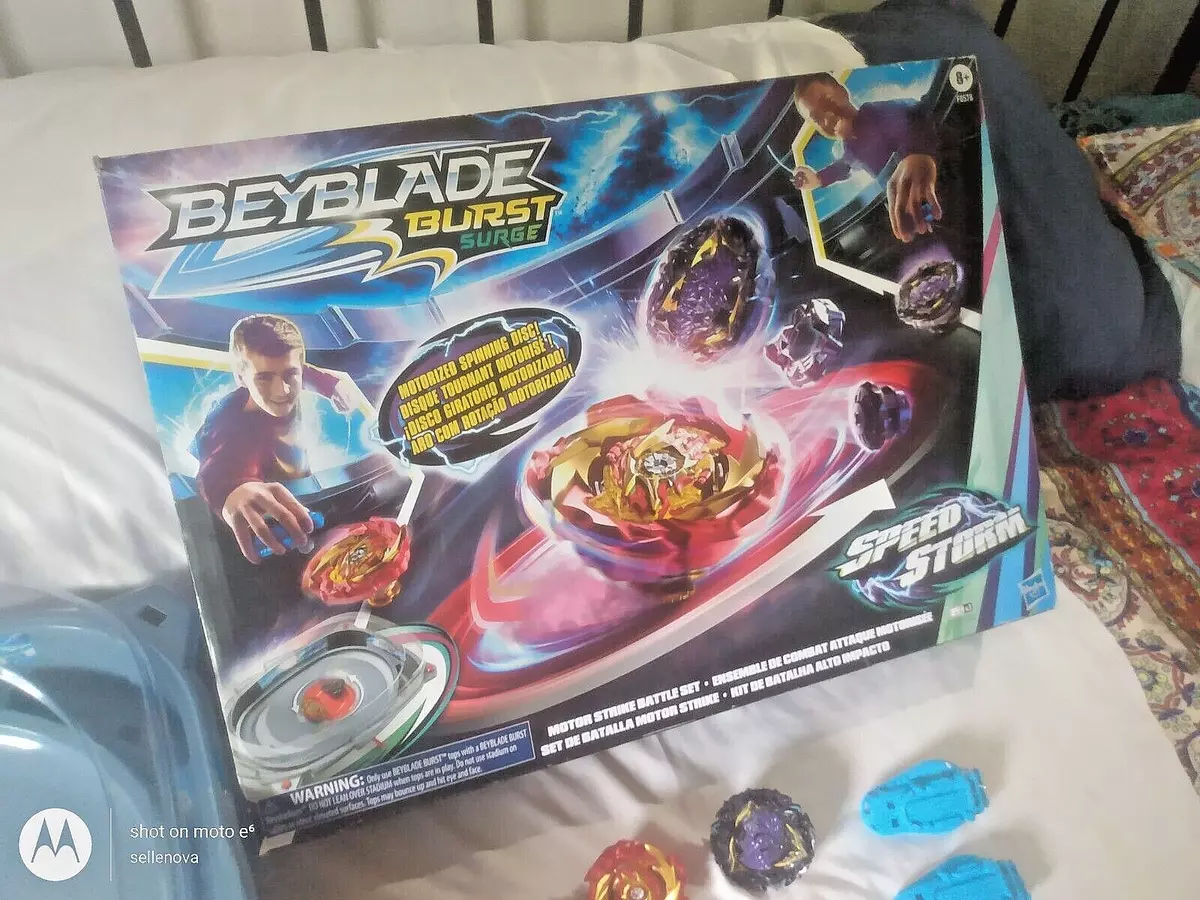 Lançador - Kit Completo de Batalha Alto Impacto - Beyblade Burst