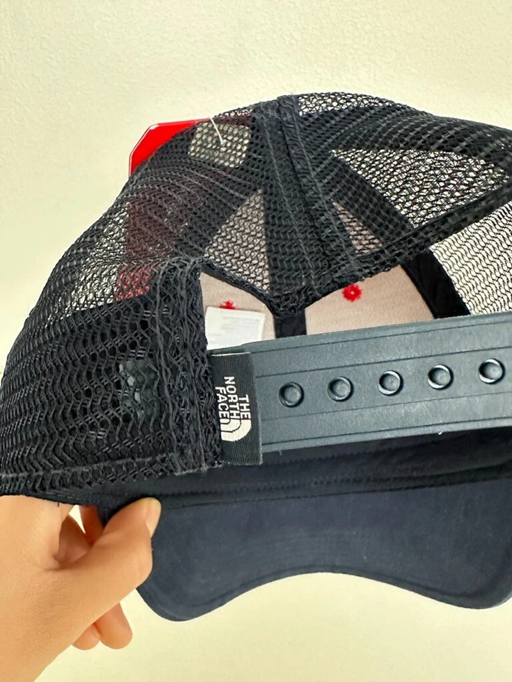 The North Face Mudder Trucker Snapback Sombrero Rojo Urbano Azul Marino Ajustable América EE. UU. Foto 4 de 4
