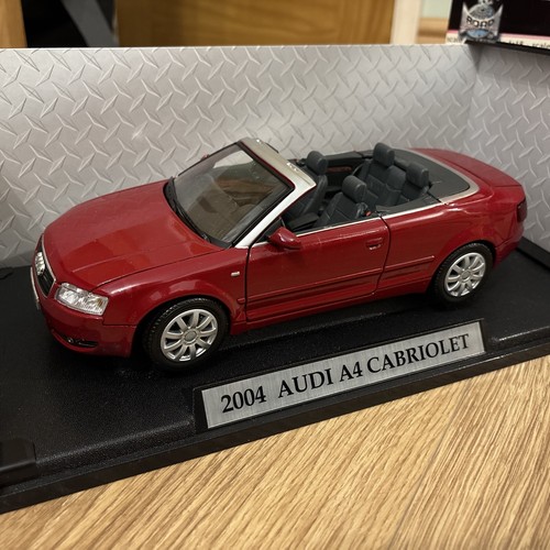 Kid Connection 1/18 Scale Diecast 1806 - 2004 Audi A4 Cabriolet - Red - 第 1/10 張圖片