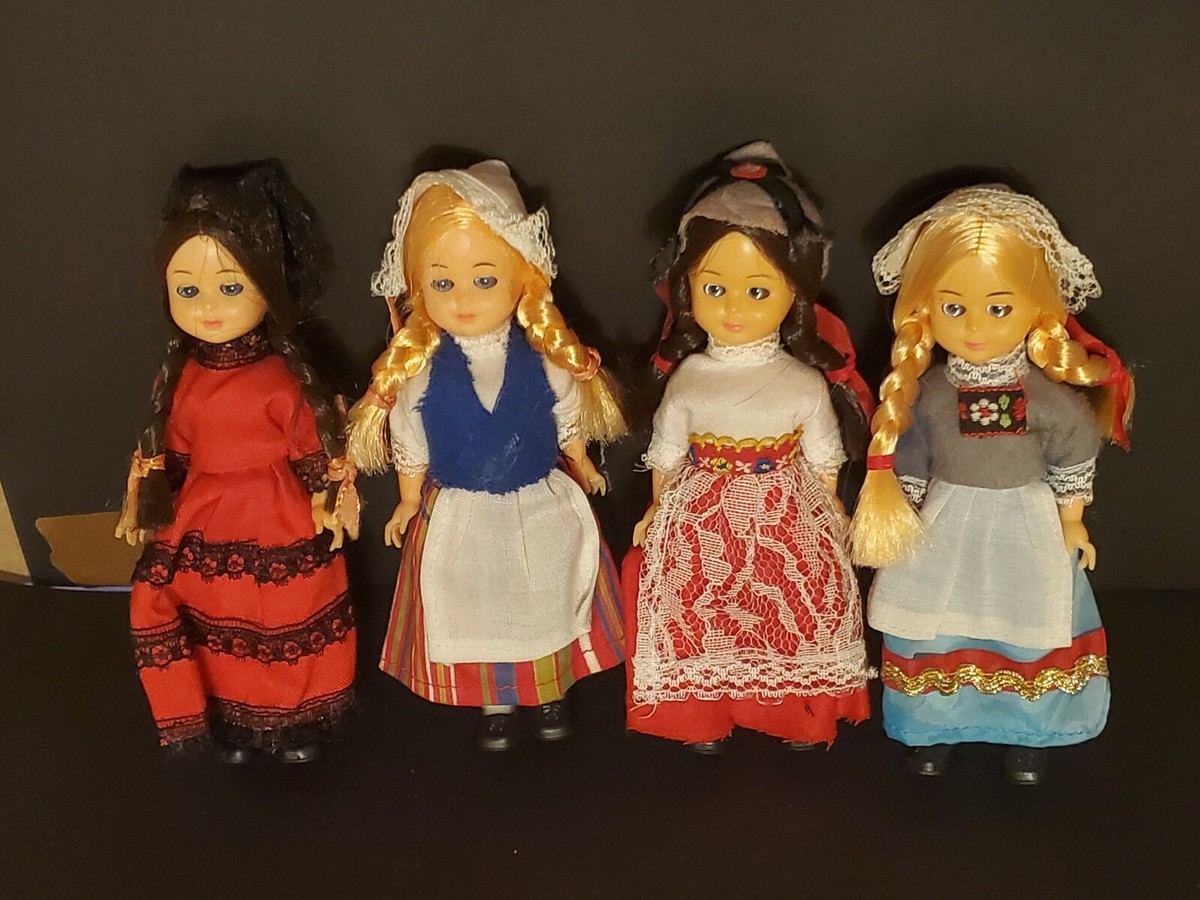 レトロNationalityDollsまとめて12カ国全12種　未開封　希少 レトロNationalityDollsまとめて12カ国全12種 未開封 希少