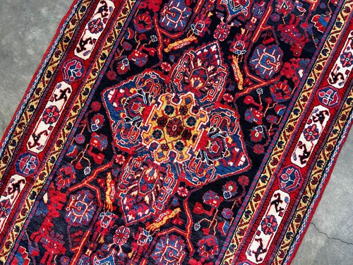 5'0" x 9'5'' Hand-Knotted Wool Nahavand Area Rug - 5x9 Handmade Tribal Carpet - Picture 9 of 13