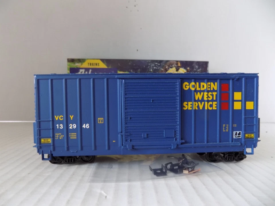 40FT. HI-CUBE BOX CAR FOR; GOLDEN WEST SERVICEBY ATHEARN HO SCALE FREIGHT CAR PO - Image 4 of 4