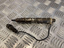 VW GOLF III Variant 1H5 Einspritzdüse 028130201J 1.90 Diesel 66kw 1996 31571051