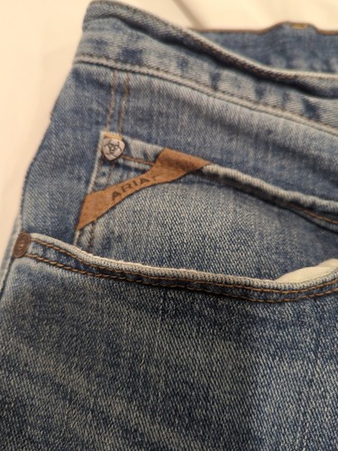 Ariat Legacy M2 Men's Jeans 38/34 Traditional Relaxed Bootcut Work Western Denim - Picture 6 of 13