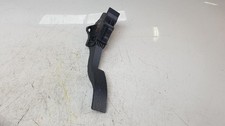 2463001404 gaspedal MERCEDES-BENZ CLASE A W176 1.8 CDI CAT mocep1419008