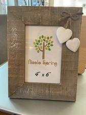 Nicola Spring 4x6" drift wood frame with hearts