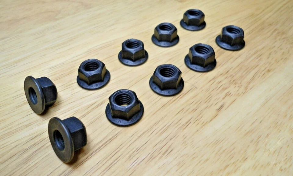 (GRADO 8) TUERCAS DE BRIDA DE TREN DE TRANSMISIÓN Y 30 TORNILLOS INT NEGROS! SE ADAPTA A VEHÍCULOS CLÁSICOS Foto 4 de 4