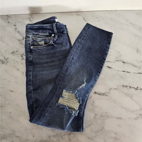 Jeans Good American Pierna Recta Azul Desgastado 29 NUEVOS CON ETIQUETAS ETIQUETA NORDSTORM - Imagen 2 de 8