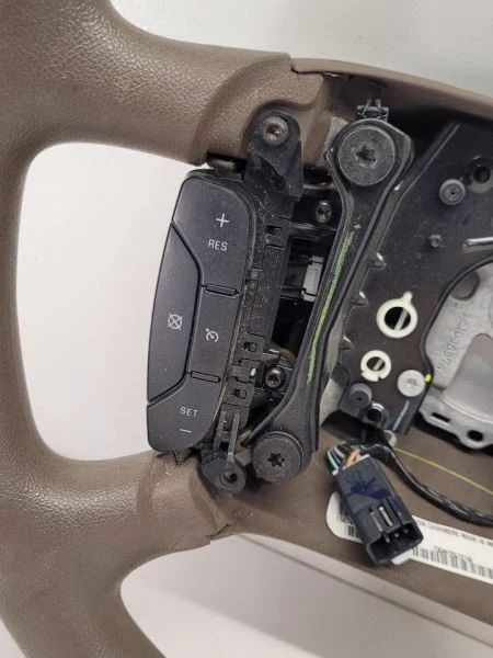 2006-2008 CHEVROLET IMPALA Steering Wheel W Controls 2586419 - Image 3 of 4