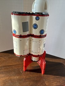 LEGO  Spongebob Squarepants Set #3831 Rocket Ride - No Box, Used, 100% Complete