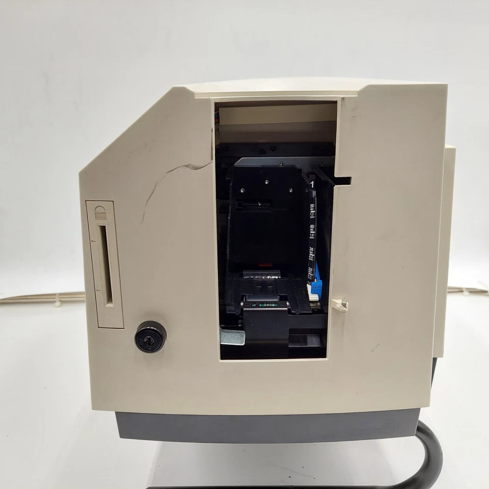 Fargo DTC515 ID Card Thermal Printer 085351 - Image 4 of 4