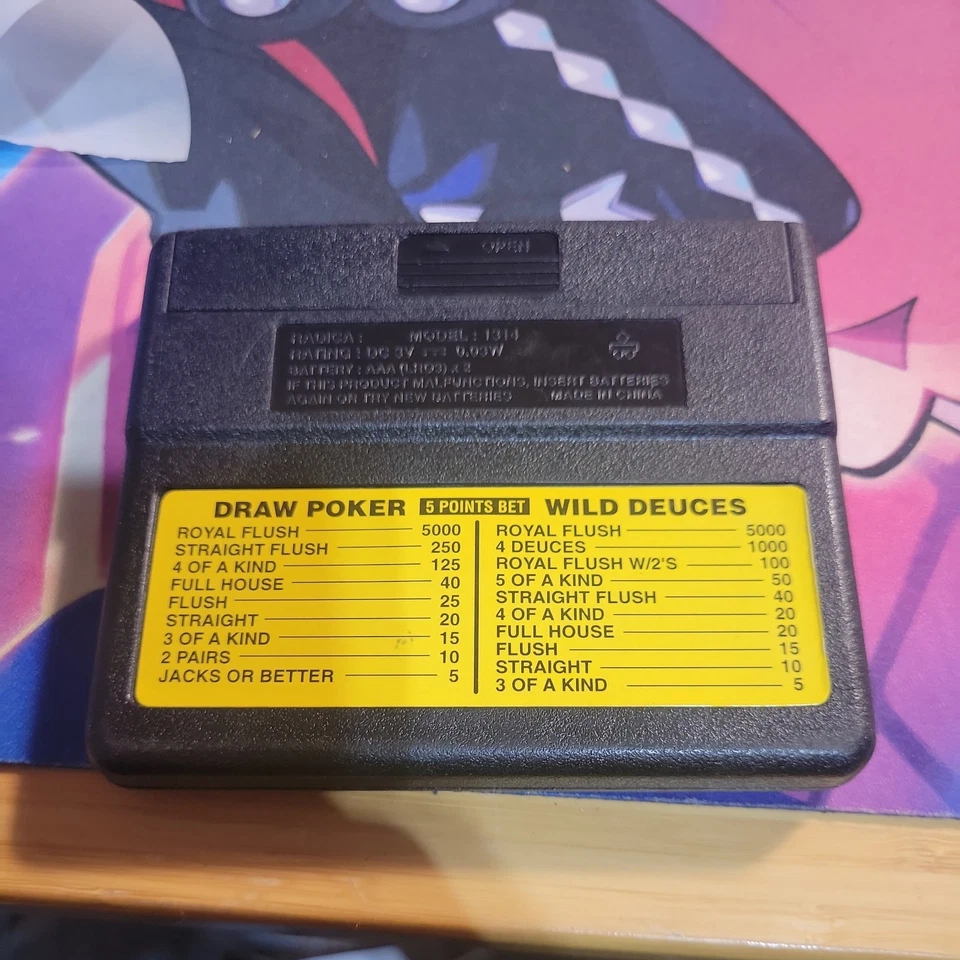 Radica Pocket Poker Pocket Deuces Royal Flush 5000 1314 ручная игра ПРОТЕСТИРОВАНА! - Изображение 2 из 2