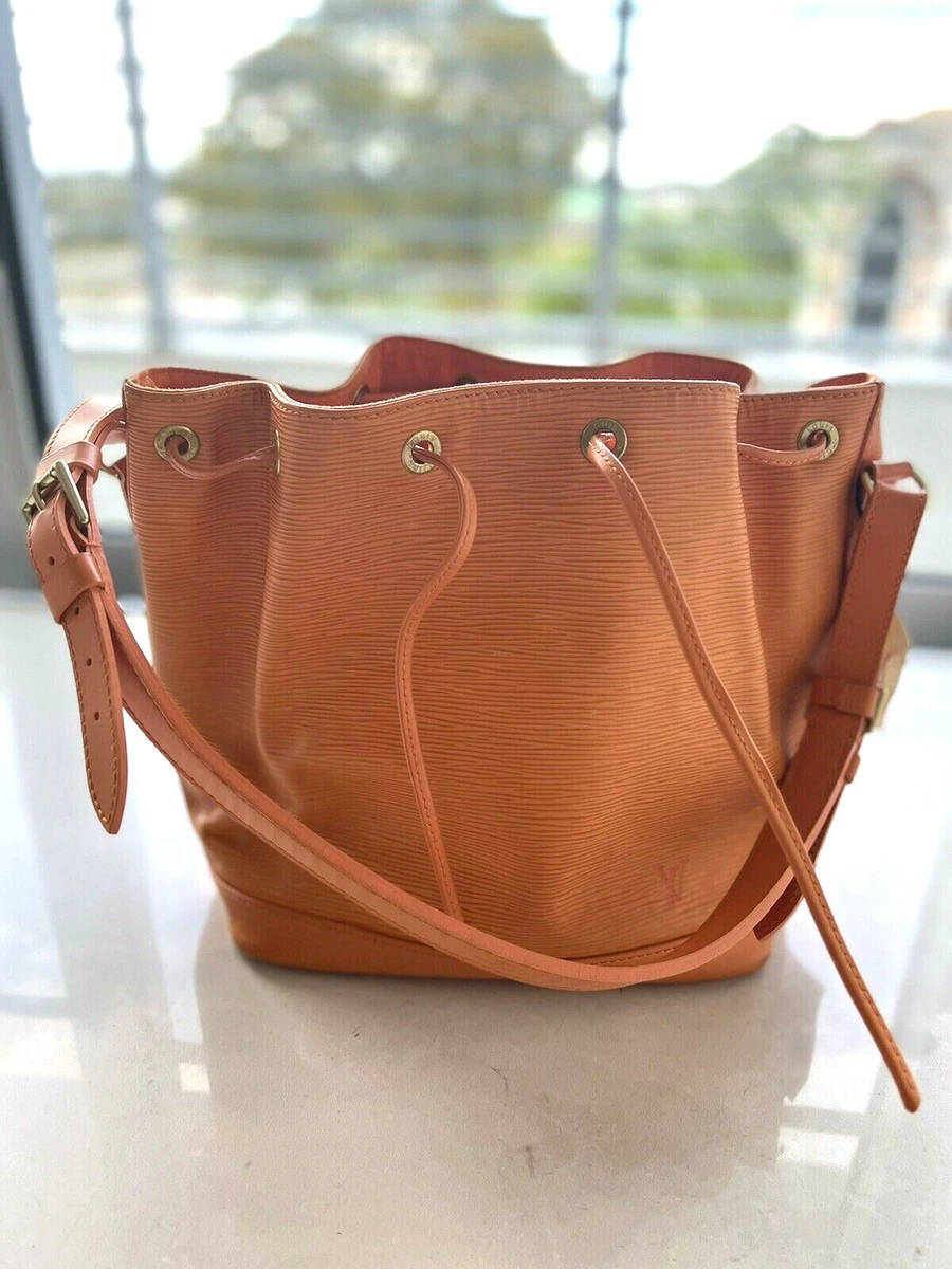 LOUIS VUITTON Orange Epi Leather Noe Bucket Bag - 14x10x7