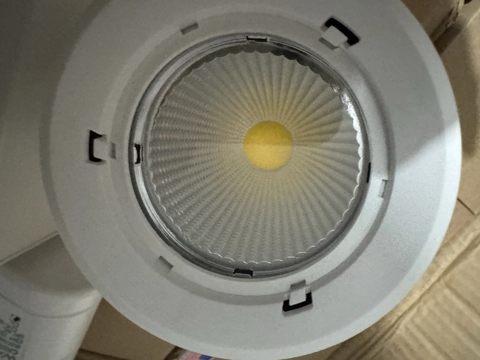 Luz(s) de pista de iluminación WAC Foto 2 de 4