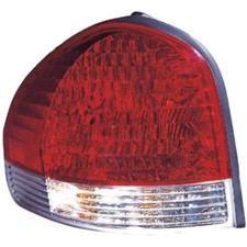 Rückleuchte links mit Lampenträger für Hyundai Santa Fé I SM 2.0 CRDi 4x4