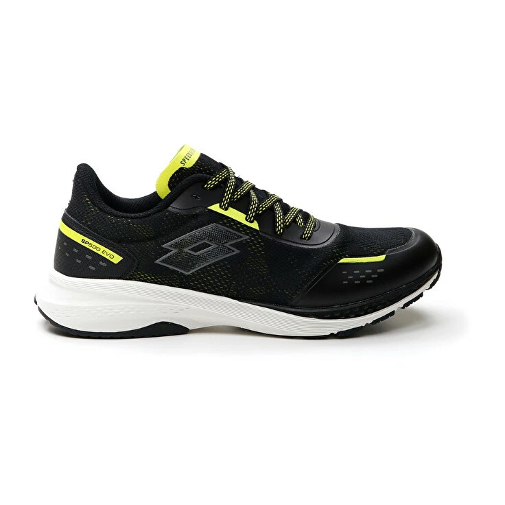 Sports shoes 500 under sale