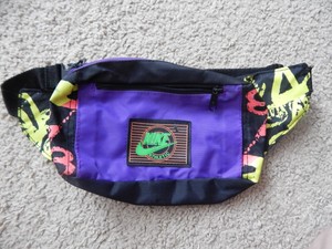 vintage nike fanny pack