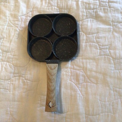 4 Hole Egg Frying Pan Pancake Maker Non-stick Egg Burger Pan W/Handle