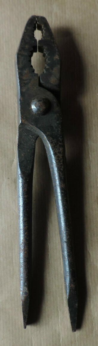 OUTIL ANCIEN) PINCE CIRCLIPS EUR 4,00 - FR