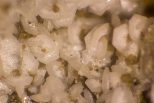 Herschelite, Analcime, Phillipsite, Natrolite, Saponite: presa de herradura, AZ ex DShannon - Imagen 3 de 4