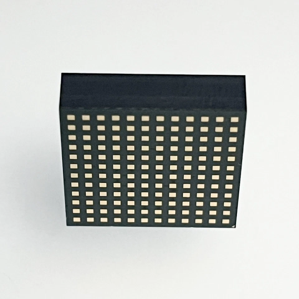 [1x] LTM4630 Linear Dual 18A or Single 36A DC/DC µModule Regulator SMD LGA-144 - Bild 2 von 4