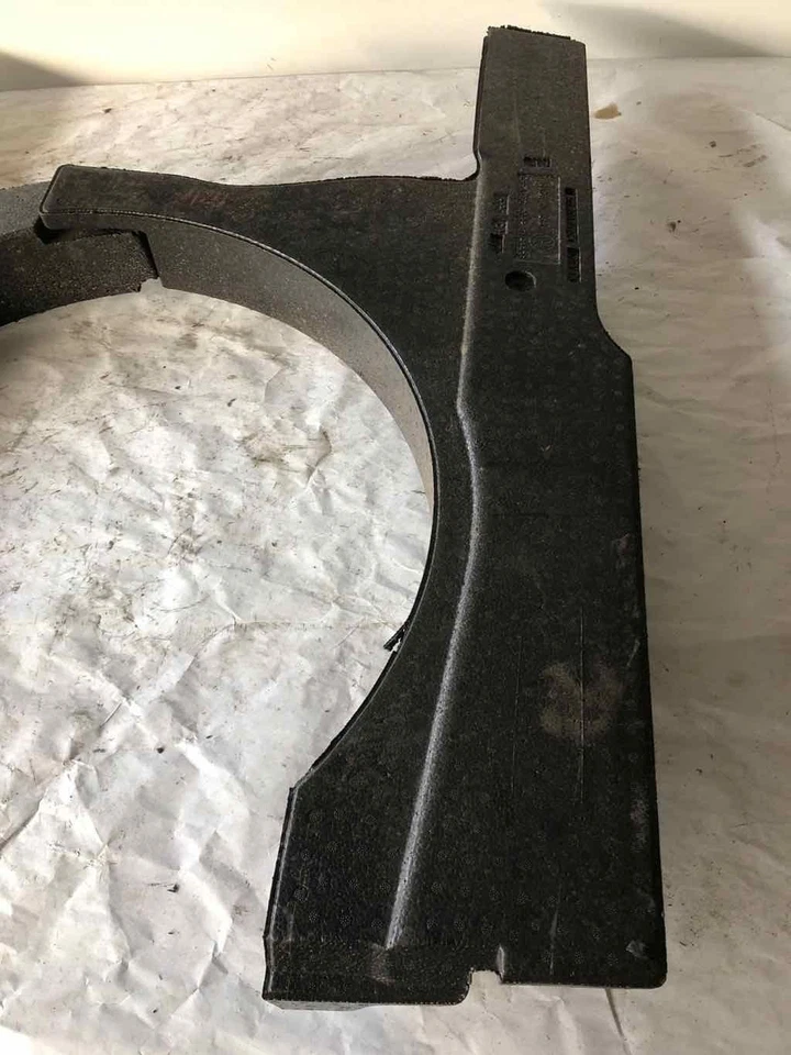 2015 Volkswagen Passat задние багажники запасные прокладки отделка пеноматериалом слева и справа - Изображение 3 из 4