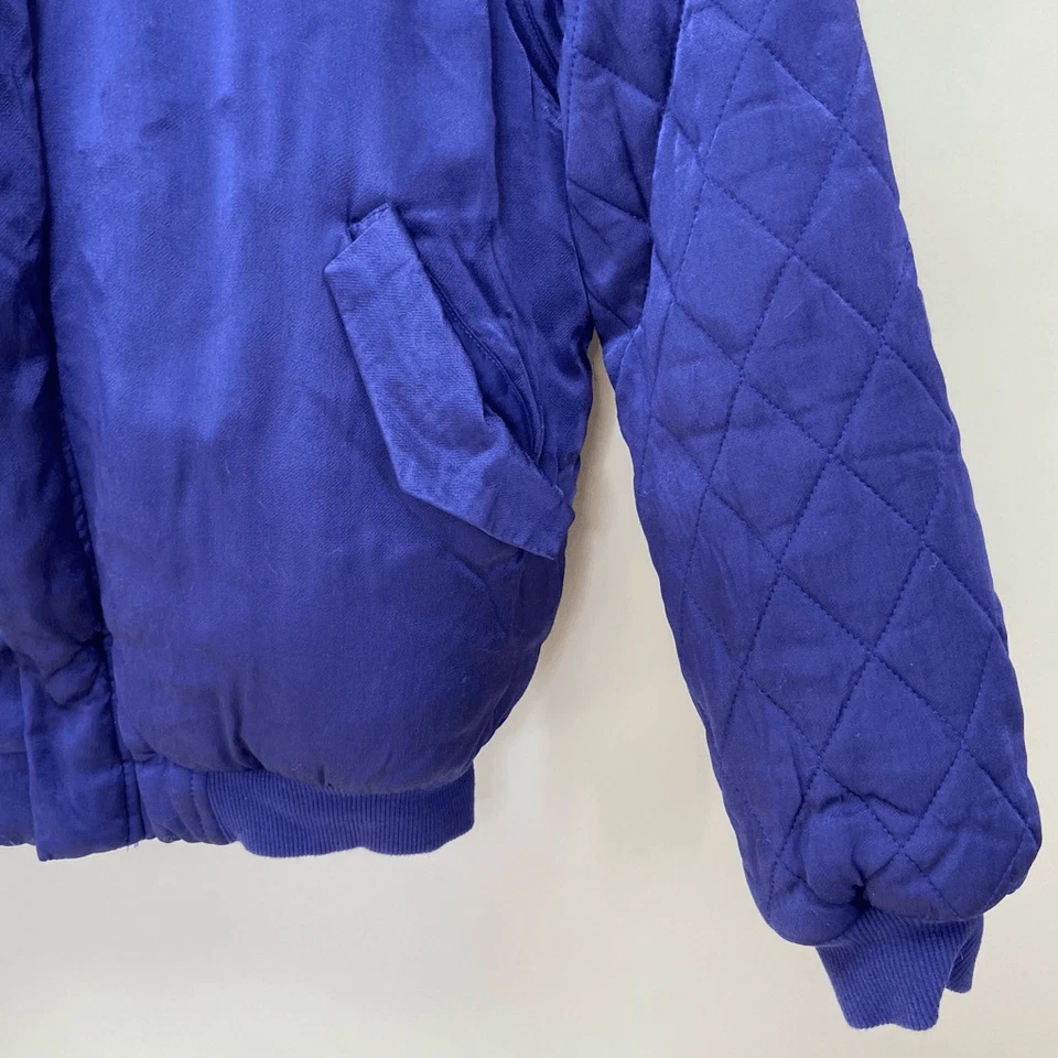 Chaqueta acolchada azul púrpura Kendall & Kylie talla mediana Foto 3 de 4