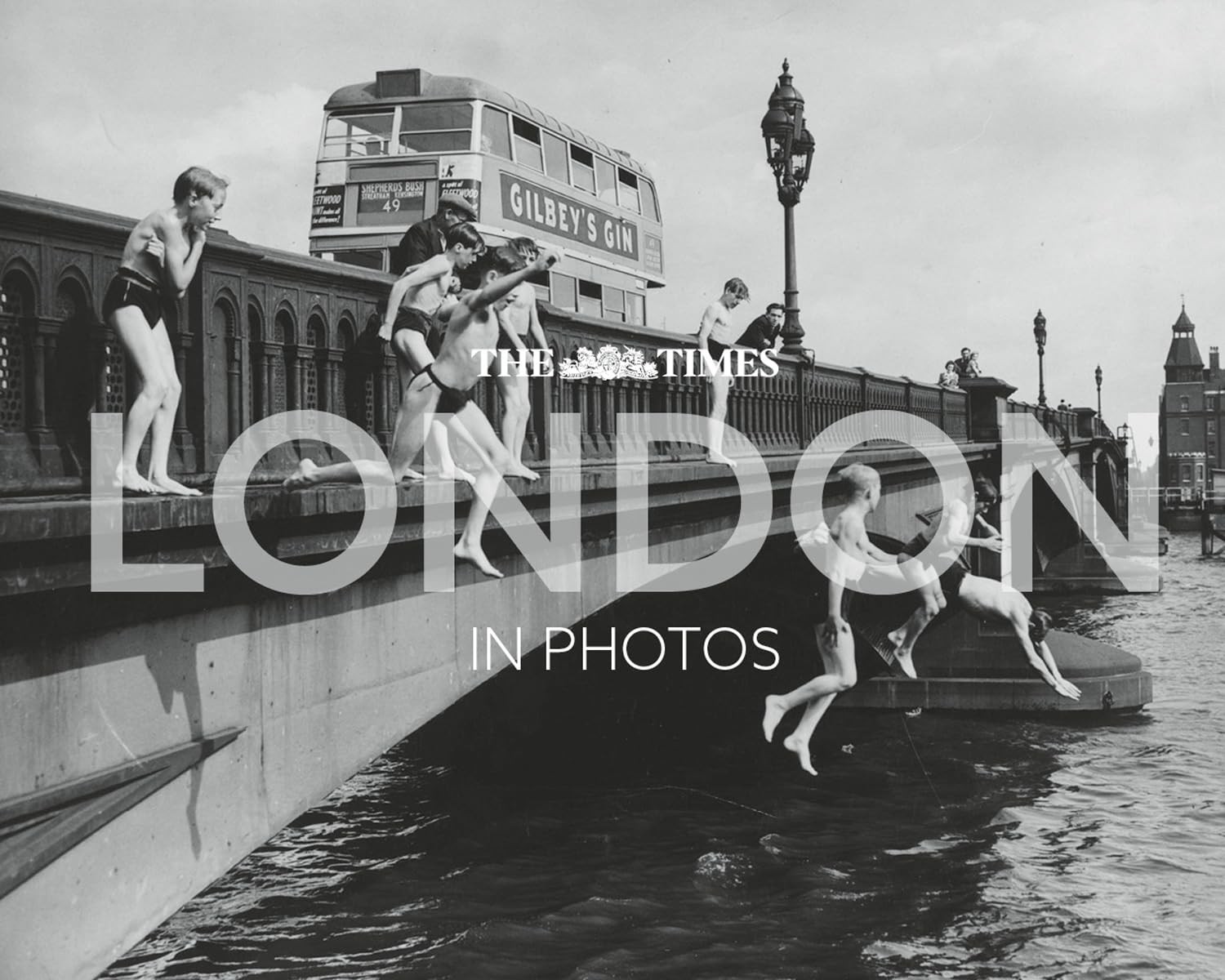 The Times London in Photos, Non-Fiction, Hardback, Times Books - Image 5