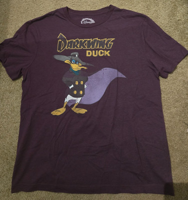 Disney size L large vintage style Darkwing Duck Purple Graphic T-Shirt