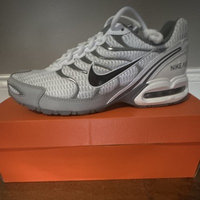 Nike Air Max Low Top Lace-Up Mesh Sneakers Solid White Gray Black Unisex 