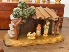Miniature Anri Ferrandiz Wood Nativity Stable, Figurines 17 Pieces, Box 1985