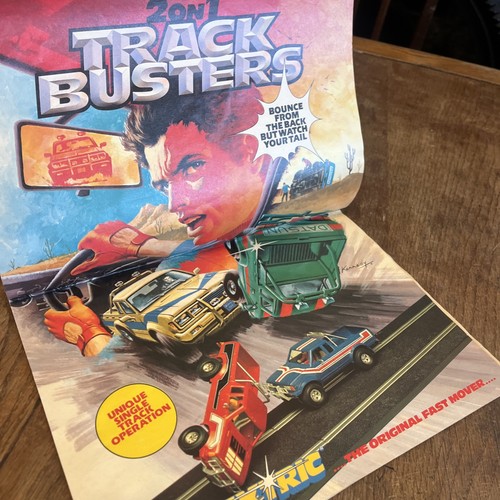 Scalextric Vintage Bundle Catalogo 25° Edizione Poster e Istruzioni Circuito 4 - Foto 7 di 10