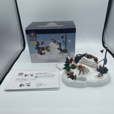 Lemax Carole Towne Collection Christmas Village Animated Christmas Waltz RARE