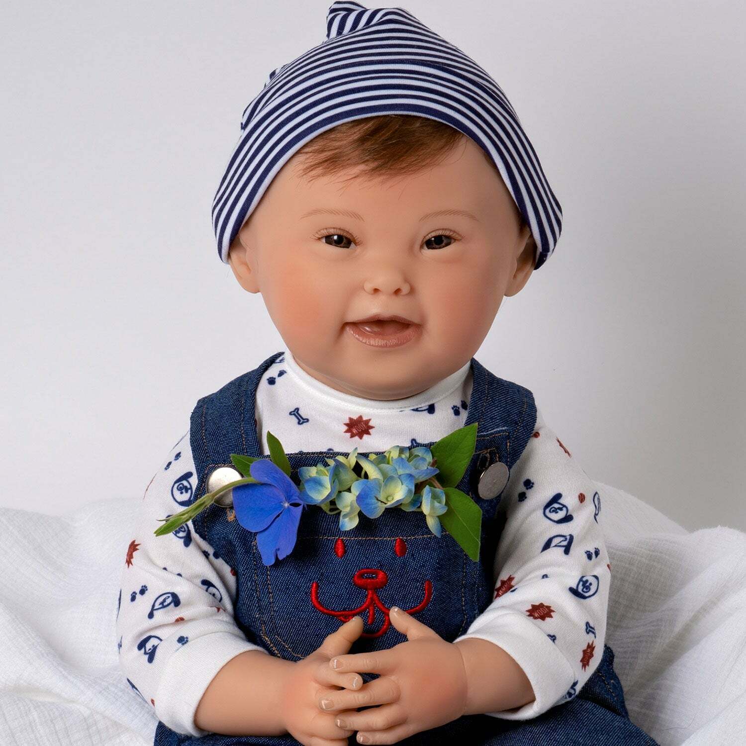 Bebe Reborn Menino Noah - Paradise Galleries 55 cm Corpo de Pano