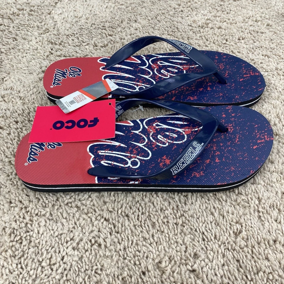 Sandalias Ole Miss Rebels FOCO Adulto Medianas Rojo Azul Tanga Chanclas Nuevas con Etiquetas Foto 3 de 4