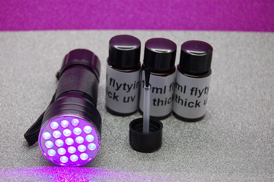30ml Colle, Résine UV Épaisse pour Monter des Mouches + 21 LED UV Torche, Pêche