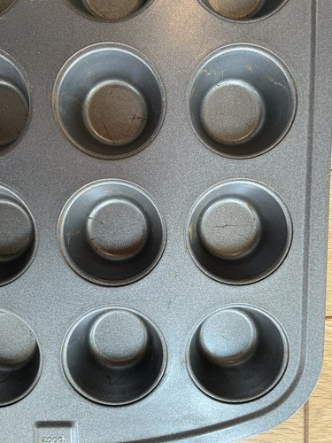 Mini Muffin Pan Good Cook Each Pan Make 24 Mini Cupcakes Muffin Non-Stick - Picture 3 of 6