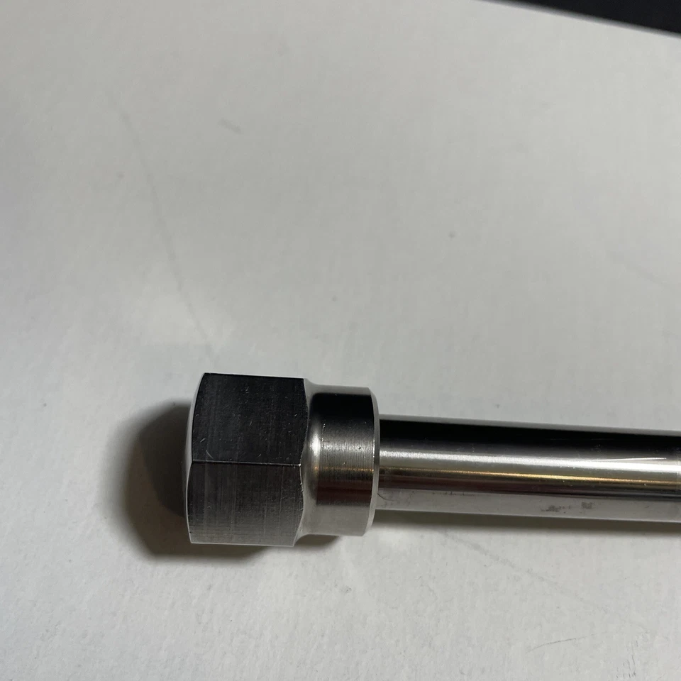 Norton Commando06-0289 S Rear Wheel Axle Spindle 750 850 MKI MKII 1968 - 1974 - Image 2 of 4