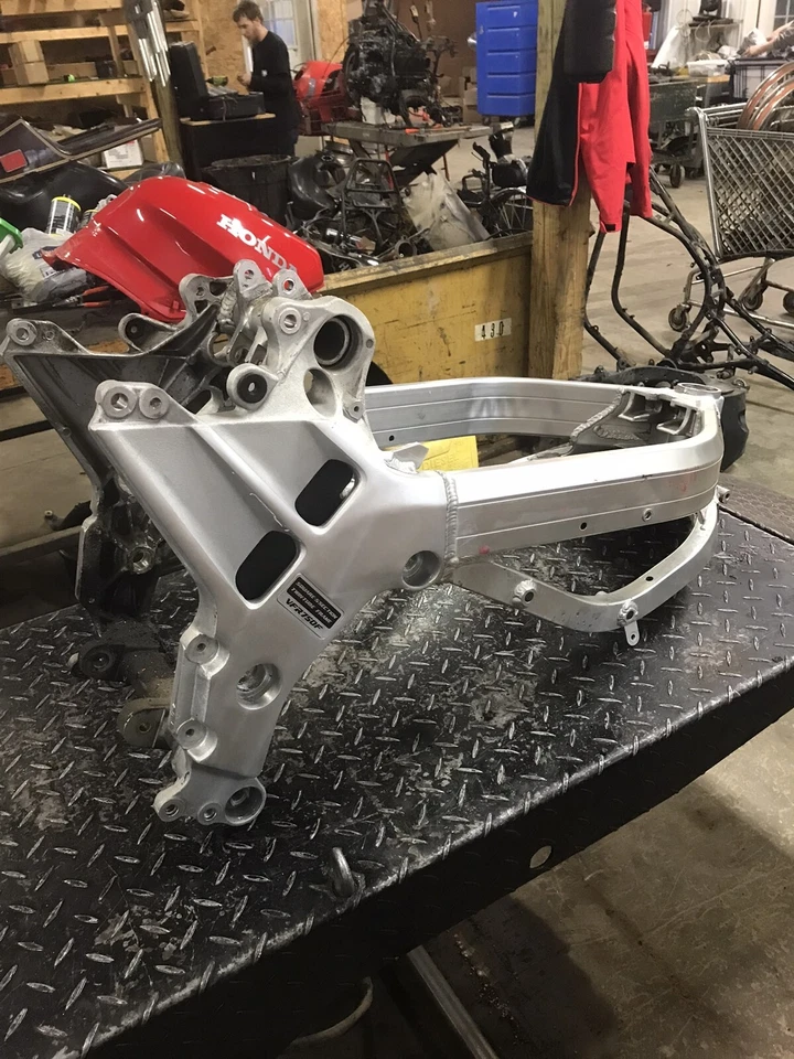 Chasis cuadro interceptor 91 Honda VFR 750 VFR750 F Foto 2 de 4