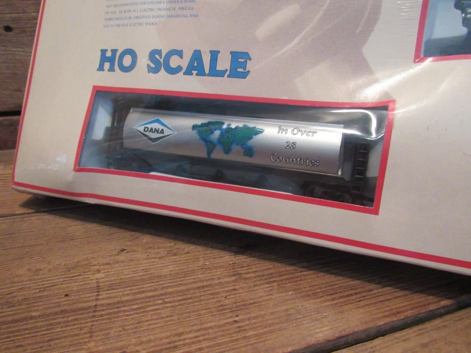 1996 Limited Edition Dana Heritage Train Ho Scale By Model Power - NEW! - Image 4 of 4