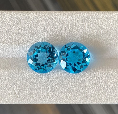 12.75 Top Luster / Natural Swiss Blue Topaz - 11 mm Round Pair Gemstone Video !!