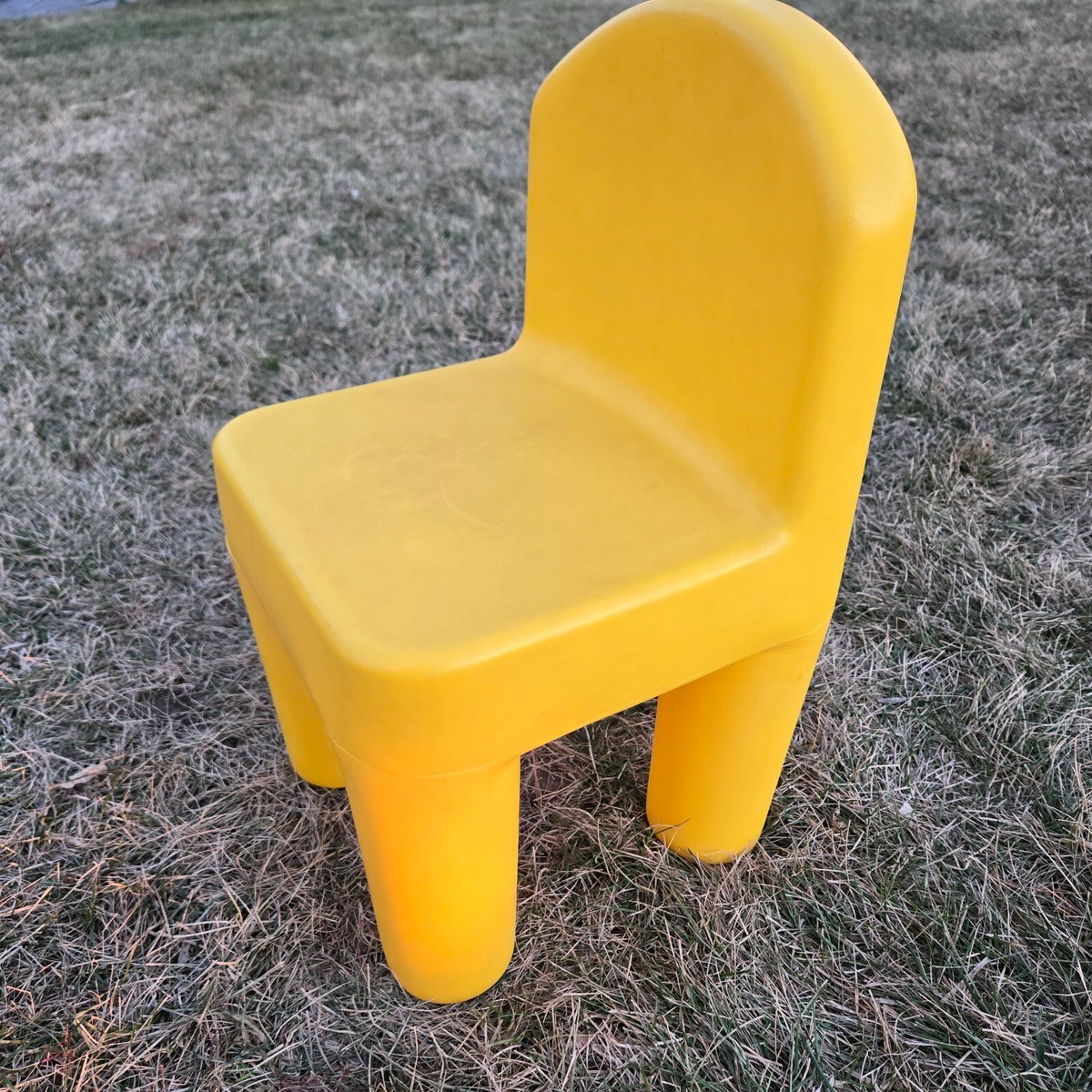 Vintage Henry Toddler Size Yellow Plastic Chair Made In Canada | eBay